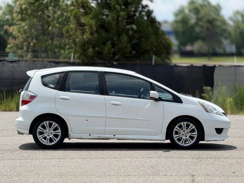 Used 2010 Honda Fit Sport image 7