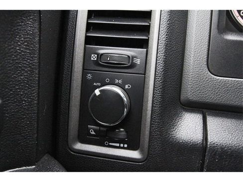 Used 2016 RAM 1500 Tradesman w/ Popular Equipment Group image 18