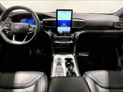 Used 2021 Ford Explorer ST w/ ST Street Pack image 7