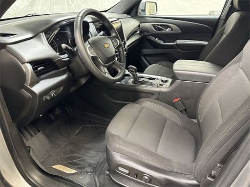 Used 2023 Chevrolet Traverse LT w/ LPO, Floor Liner Package image 11