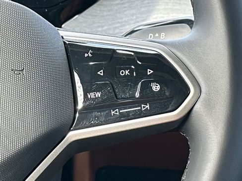 New 2025 Volkswagen ID. Buzz Pro S RWD image 26