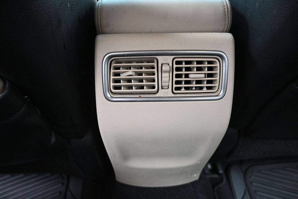 Used 2015 Nissan Altima 2.5 SV w/ Convenience Package FWD image 29