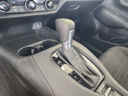 Certified 2023 Honda HR-V LX image 15