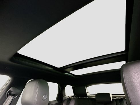 Certified 2025 Land Rover Range Rover Evoque S image 25