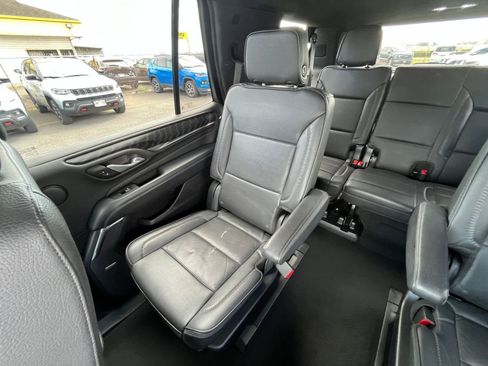 Used 2023 GMC Yukon Denali AWD/4WD image 43