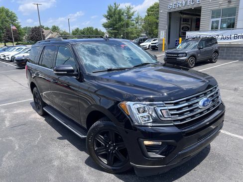 Used 2021 Ford Expedition XLT AWD/4WD image 17