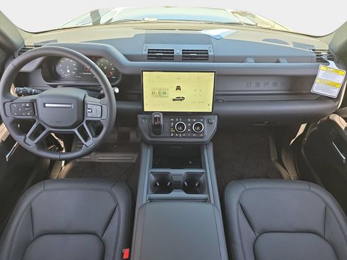 New 2026 Land Rover Defender 130 X-Dynamic SE AWD/4WD image 9