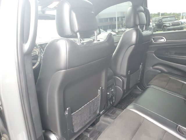 Used 2021 Jeep Grand Cherokee Laredo X AWD/4WD image 13