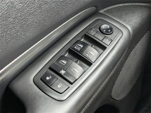 Used 2019 Dodge Durango R/T image 31