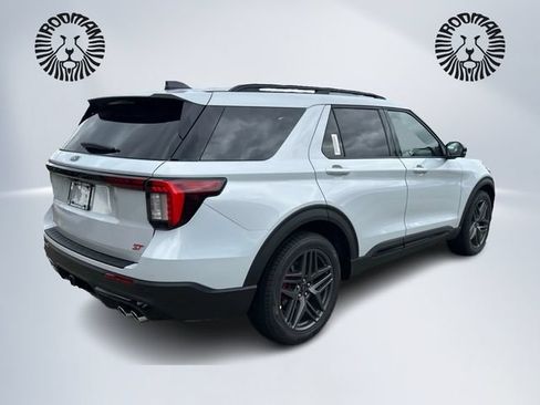 New 2026 Ford Explorer ST w/ Sun And Sound Package AWD/4WD image 6