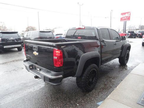 Used 2019 Chevrolet Colorado W/T w/ WT Convenience Package image 4