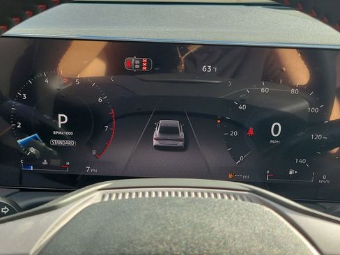 New 2026 Nissan Sentra SR w/ Floor Mat Package image 7