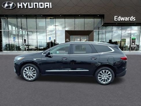 Used 2018 Buick Enclave Premium AWD/4WD image 10