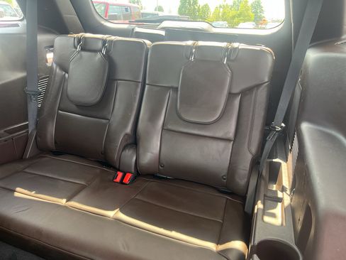 Used 2021 Ford Explorer King Ranch w/ Premium Technology Package AWD/4WD image 28