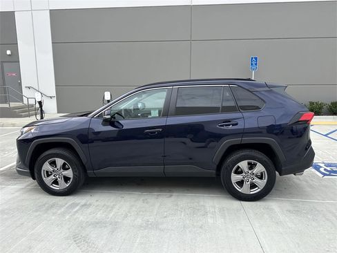 Used 2023 Toyota RAV4 XLE image 6