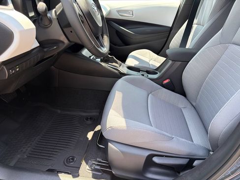 New 2026 Toyota Corolla SE FWD image 17