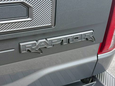 Used 2025 Ford F150 Raptor AWD/4WD image 54