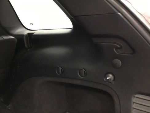 Used 2018 Jeep Grand Cherokee Limited AWD/4WD image 19