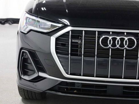 Used 2024 Audi Q3 2.0T Premium w/ Convenience Package image 15