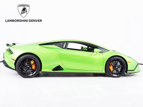 Used 2023 Lamborghini Huracan Tecnica RWD image 9