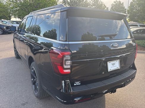 Used 2024 Ford Expedition Max Limited AWD/4WD image 3