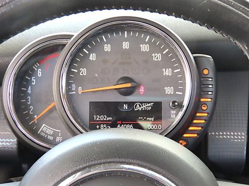 Used 2017 MINI Cooper 2-Door Hardtop FWD image 14