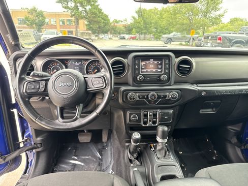 Used 2020 Jeep Wrangler Unlimited Sport S AWD/4WD image 27