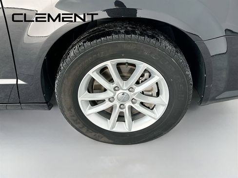 Used 2019 Dodge Grand Caravan SE image 34