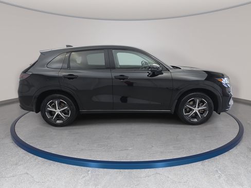 Used 2025 Honda HR-V EX-L image 4