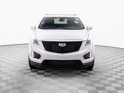 Certified 2022 Cadillac XT5 Sportv w/ LPO, Floor Liner Package image 2
