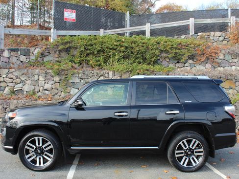 Used 2015 Toyota 4Runner Limited AWD/4WD image 6