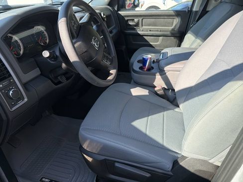 Used 2024 Ford F150 Lariat w/ Equipment Group 502A High AWD/4WD image 3