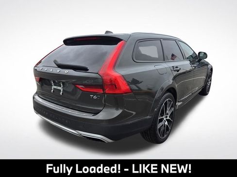 Used 2020 Volvo V90 T6 Cross Country AWD/4WD image 9