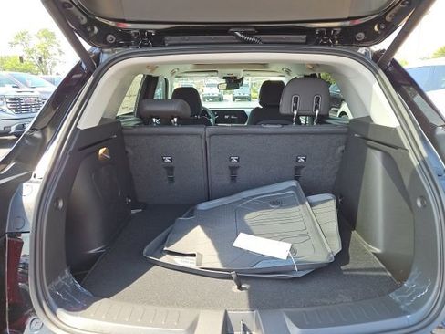New 2026 Chevrolet TrailBlazer LT w/ Convenience Package AWD/4WD image 7