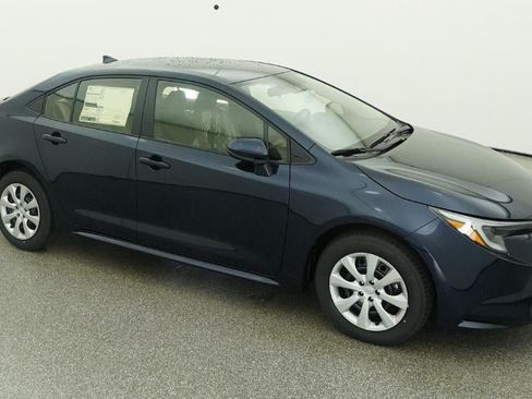 New 2026 Toyota Corolla LE FWD image 12
