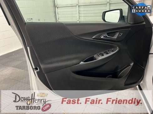 Certified 2024 Chevrolet Malibu LT image 28