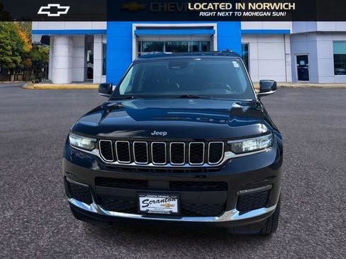 Used 2021 Jeep Grand Cherokee L Limited AWD/4WD image 2
