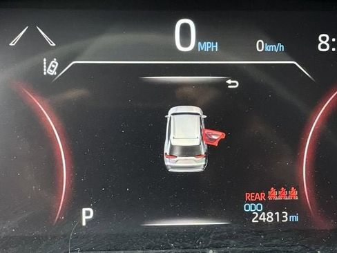 Used 2025 Toyota RAV4 LE AWD/4WD image 15