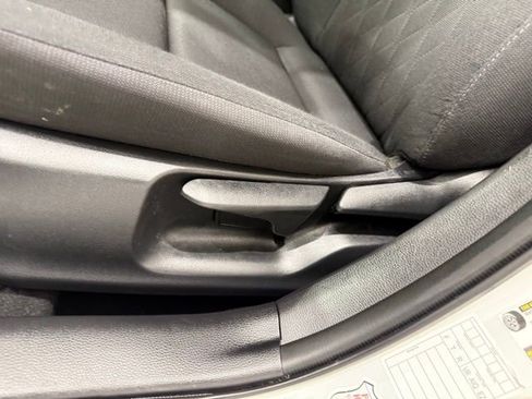 Used 2024 Toyota Corolla LE image 12