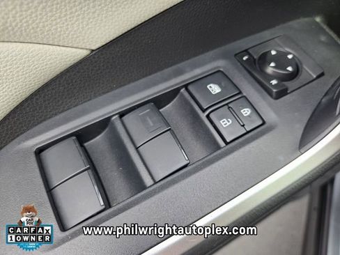 Used 2020 Toyota RAV4 XLE w/ Convenience Package image 31