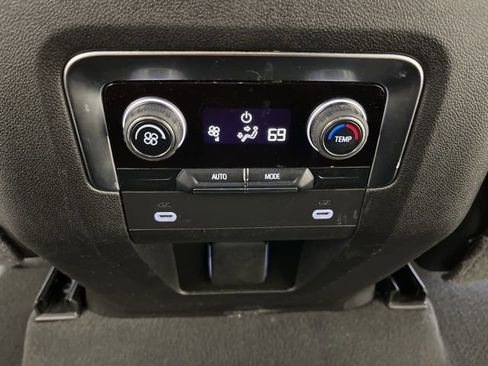 Used 2024 Chevrolet Tahoe LT RWD image 44
