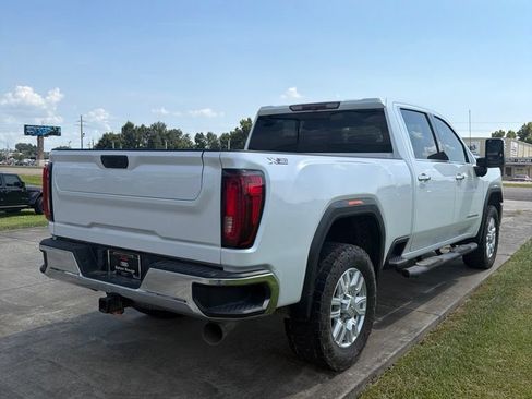 Used 2023 GMC Sierra 2500 SLT w/ SLT Convenience Package AWD/4WD image 9