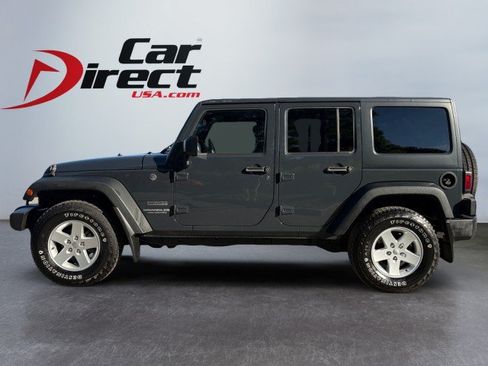 Used 2017 Jeep Wrangler Unlimited Sport w/ Quick Order Package 24S AWD/4WD image 3