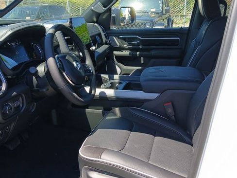 New 2026 RAM 1500 Laramie AWD/4WD image 3