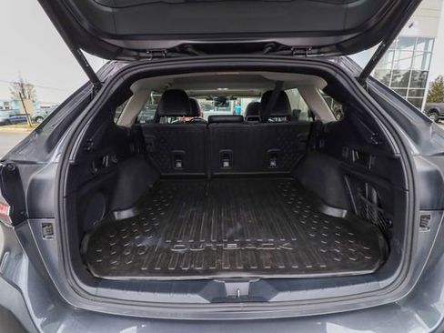 Used 2023 Subaru Outback Touring XT AWD/4WD image 39
