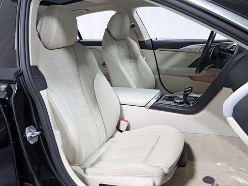 Used 2020 BMW 840i xDrive 840i xDrive Gran Coupe-Driving w/ Driving Assistance Package image 32