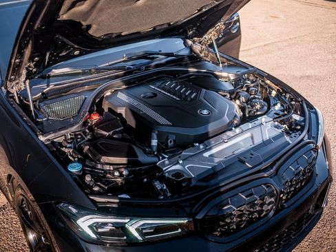 Used 2023 BMW M340i xDrive w/ Premium Package image 40