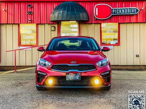 Used 2021 Kia Forte LXS image 3