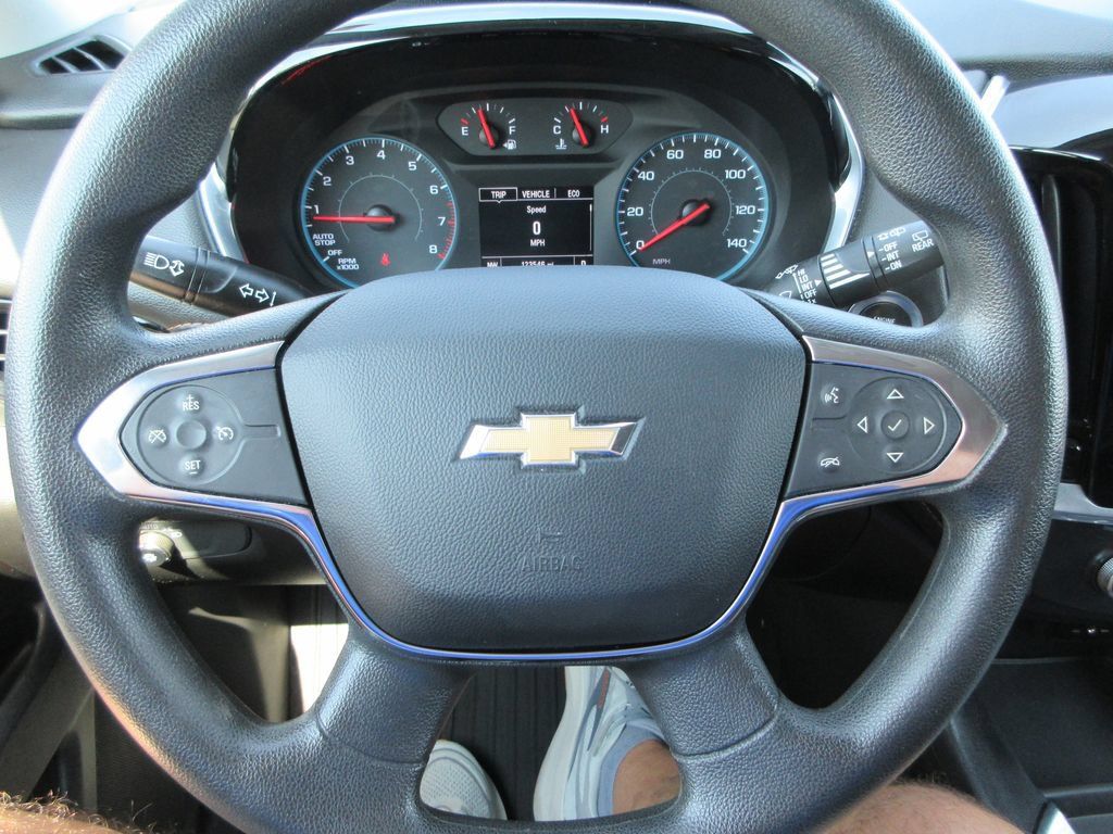 Certified 2019 Chevrolet Traverse LS FWD image 23