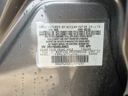 Used 2025 Nissan Kicks SR FWD image 23